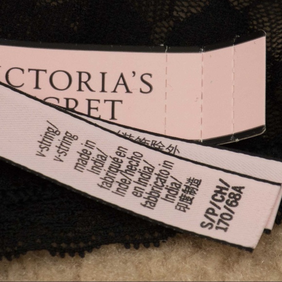 Victoria Secret Floral Lace V-String Panty - Picture 7 of 8